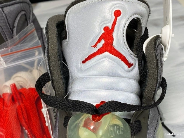 Off-White x Jordan CT8480-001 Air 5 Black 0822